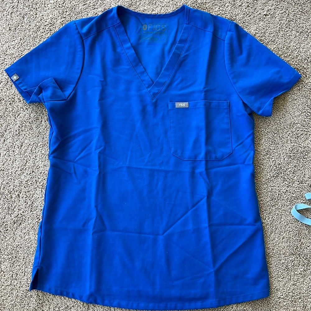 Figs blue scrub top